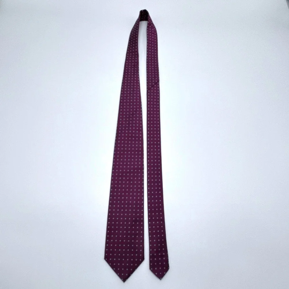 Brooks Brothers Silk Tie Burgundy Basketweave Geometric Square Pattern Mens USA